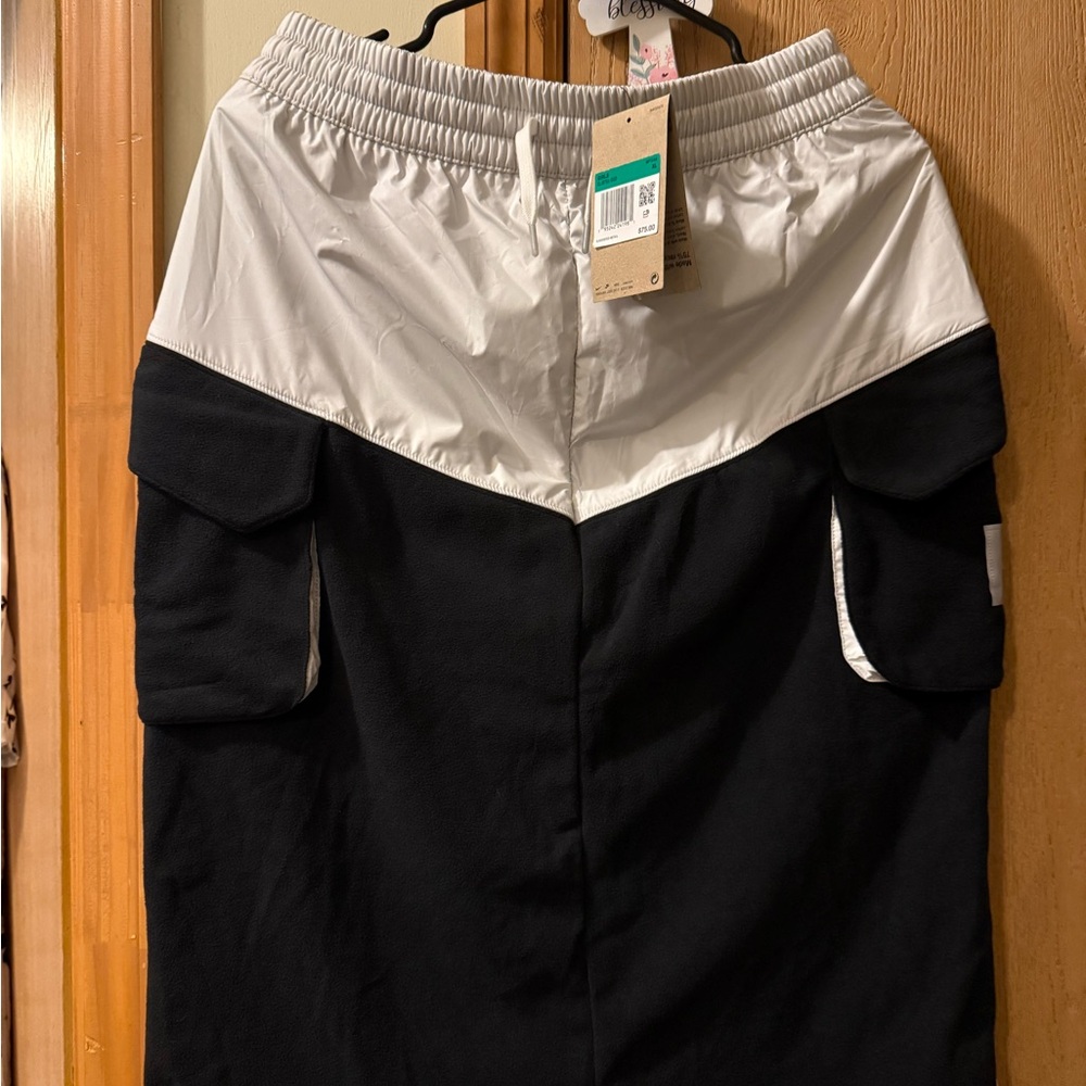 Black and White girls  Skirt